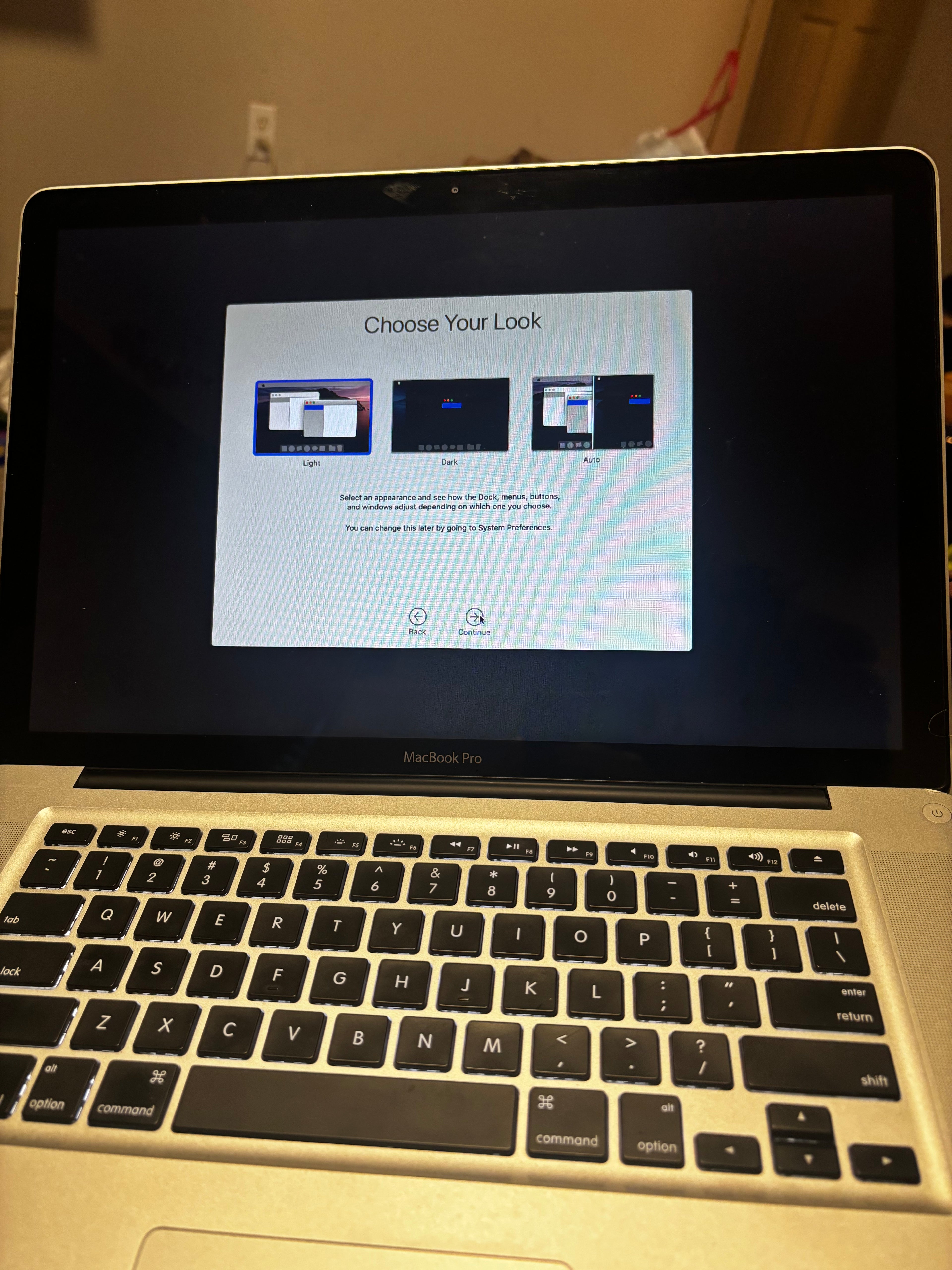 Apple MacBook Pro 15-inch Retina, Mid 2015 (Refurbished)